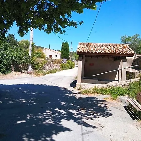 Du Charron Oda ve Kahvaltı 3*